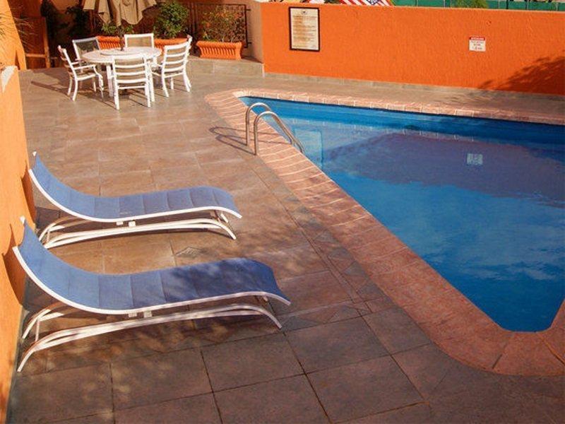 Hotel Santa Irene Guadalajara Eksteriør billede